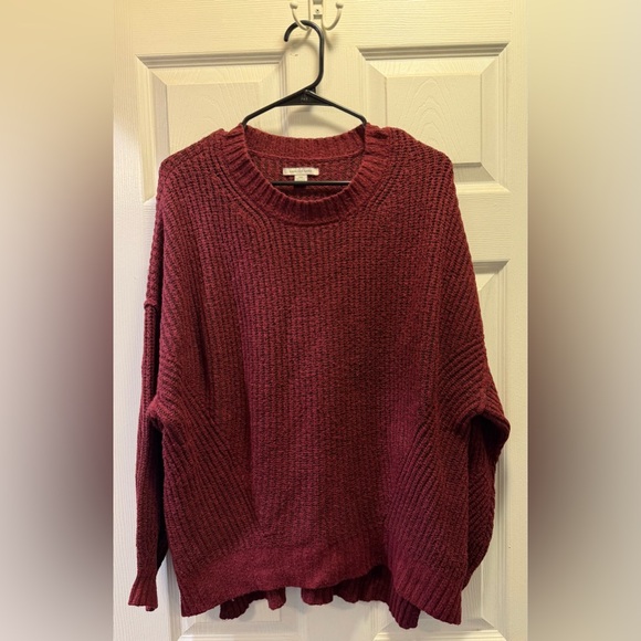 American Eagle Outfitters Sweaters - American Eagle Outfitters Maroon Knit Sweater
